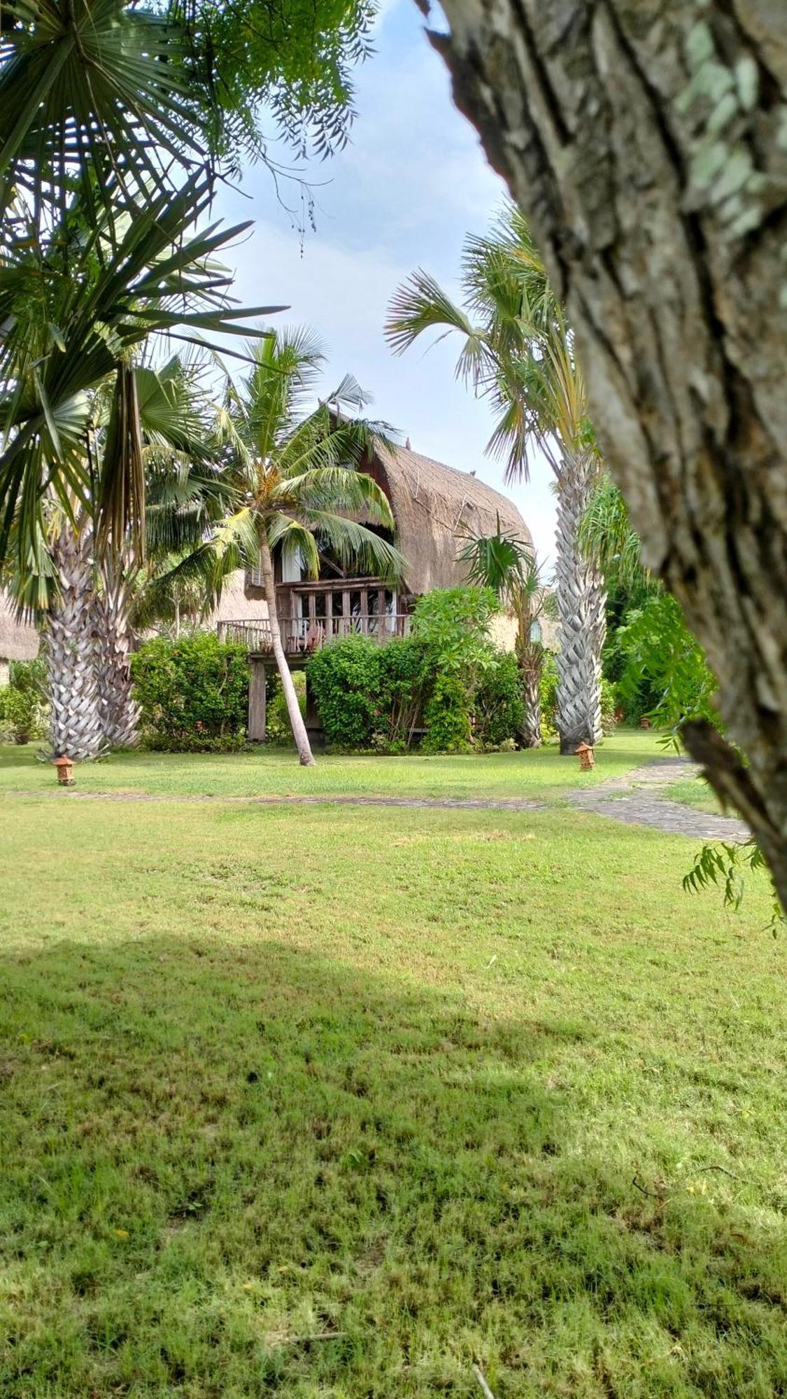 Naya Gawana & Banyuwedang